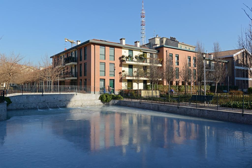 Mila Apartments Navigli Milano Exteriör bild